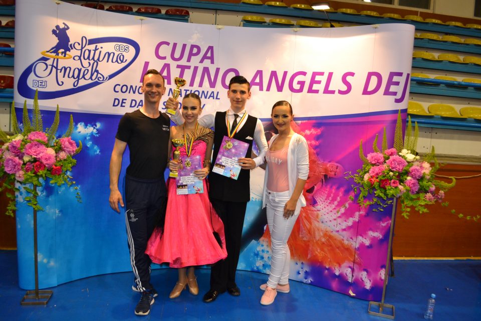 Loga Dance School la Cupa Latino Angels