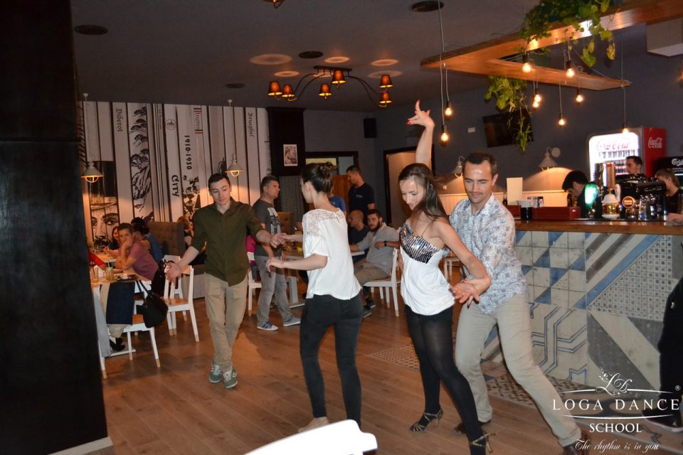 Caravana Salsa Party Nr.103