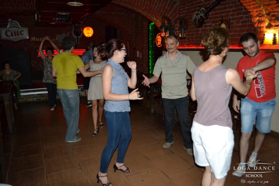 Caravana Salsa Party Nr.104