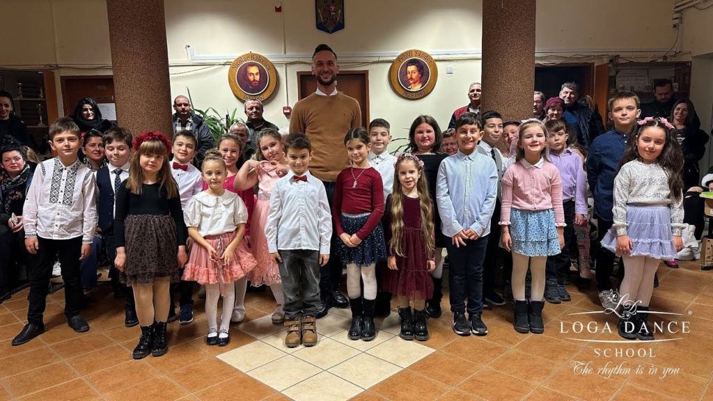 Spectacol de dans la scoala Balcescu Petofi